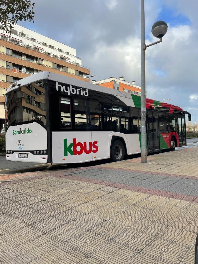 Gran Bilbao XI With Parking By Aston Rentals Barakaldo Buitenkant foto
